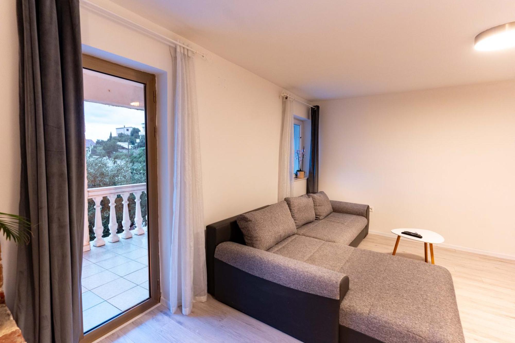 Grguric Apartments Palit Ngoại thất bức ảnh